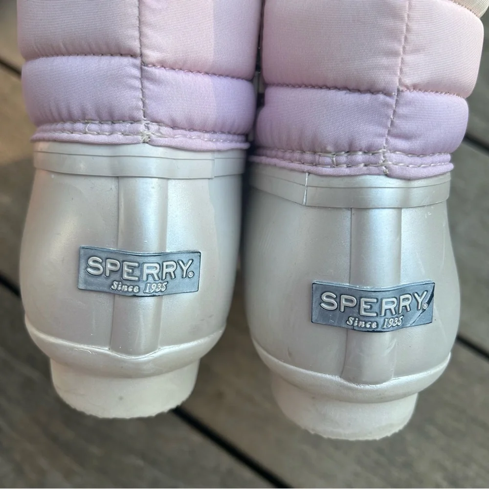 Sperry Topsider Saltwater Water Resistant Ankle Zip Up Boot Unicorn Pink size 6